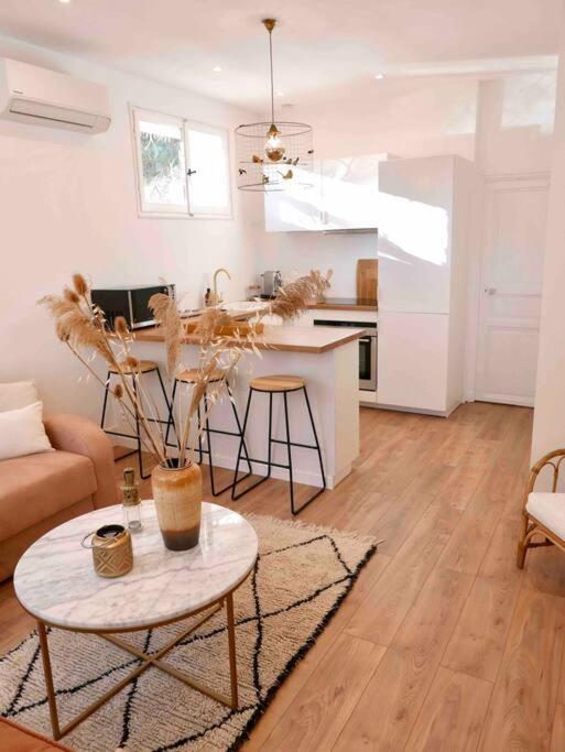 Chez Zize T2 Unique- Roucas-Blanc Appartement Marseilles Buitenkant foto